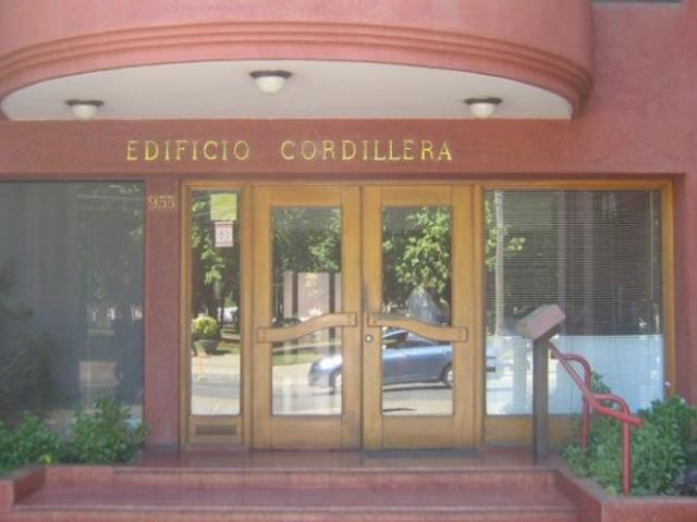 AMPLIO Y LUMINOSO DEPARTAMENTO 1 DORMITORIO PLENO CENTRO