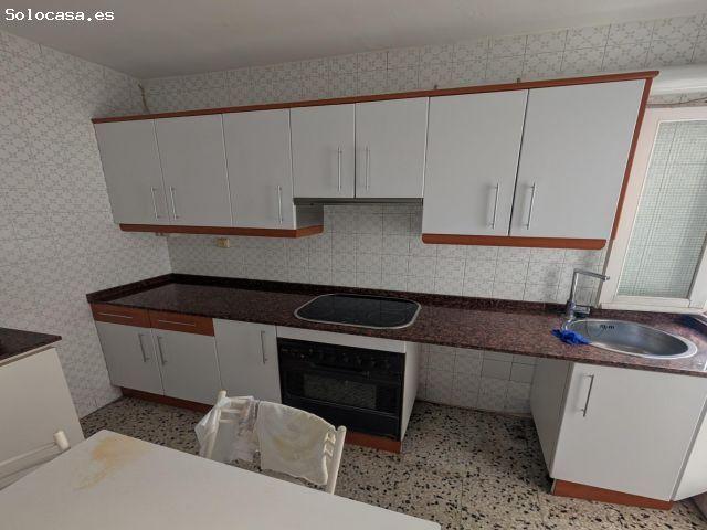 Amplio y Luminoso Piso en Campoamor, Alicante por 206.000 euros