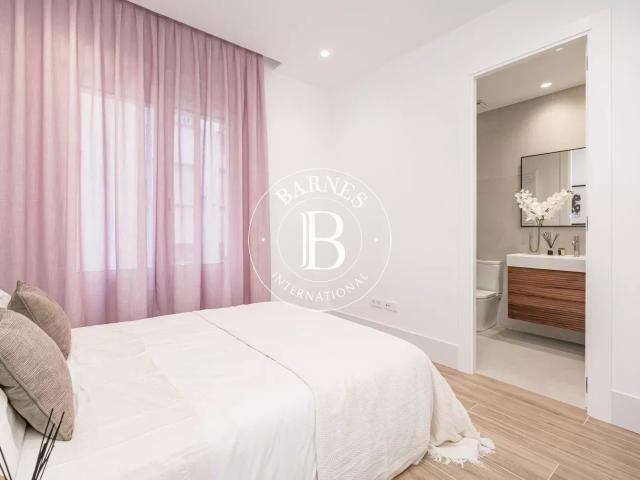 Amplio y luminoso piso reformado con suelo radiante y garaje. 192m² Madrid