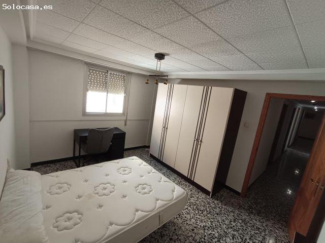 Amplio y Moderno Piso en Altabix, Elche €660/mes