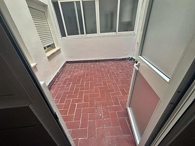 Amplio y Moderno Piso en Alquiler en Av. Barcelona Viñuela