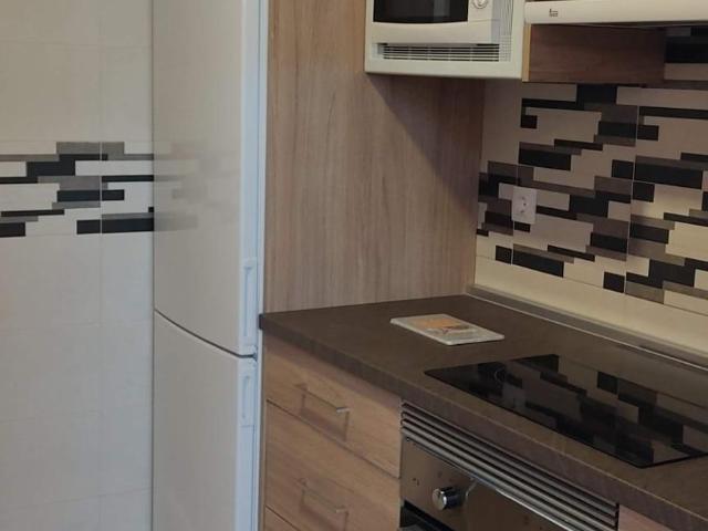 Amplio y Moderno Piso en la Zona Universitaria de Jaén Ideal para Estudiantes