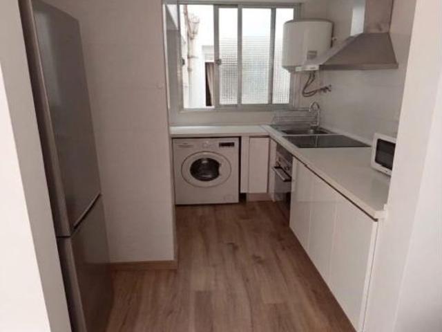 Amplio y Moderno piso para estudiantes/ entre avenida alcora y corte ingles