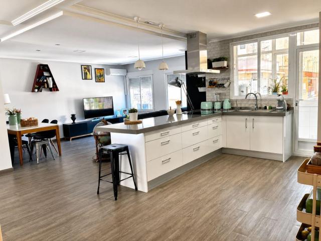 Amplio y Moderno Piso Reformado en Novelda €199,000