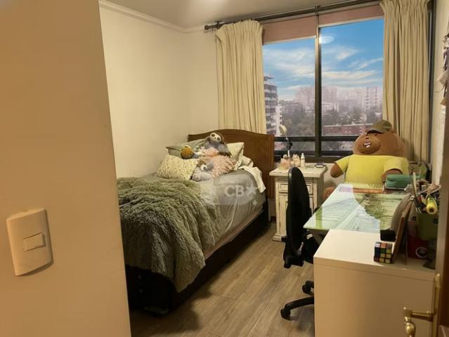 Amplio y moderno y vista a la Cordillera Las Condes | 4 dormitorios por 12000.00 en Las Condes