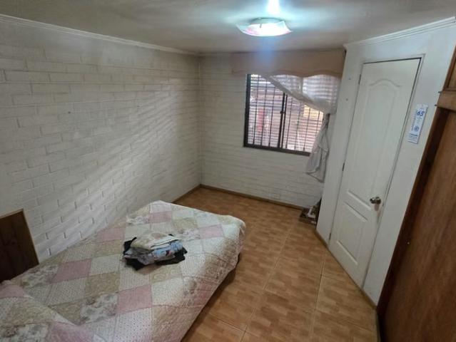 Amplia 3d 3b casa villa el abrazo | 3 dormitorios por 118800. 00 en Maipú