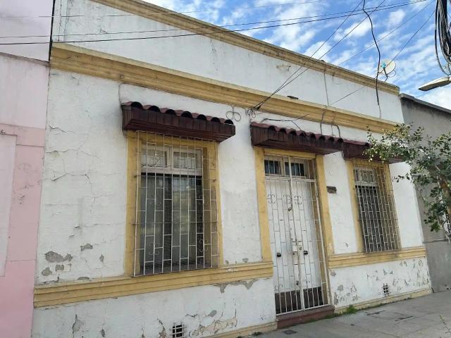 Amplia Casa 120/175m2, Rogelio Ugarte / Victoria, Santiago Centro