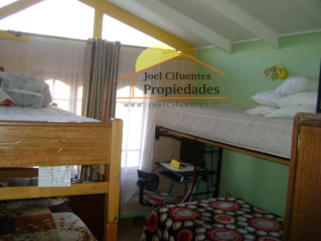 Amplia casa, 2 pisos, 4 dormitorios, 2 baños. Cod 2383 | 4 dormitorios por 120000. 00 en Quilpué