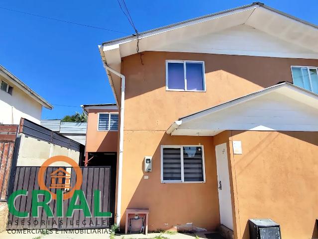 Amplia Casa 3 O 4 Dormitorios, 2 Baños Cond. Jardín Oriente