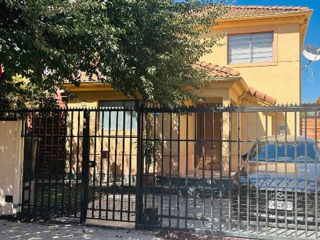 Amplia casa 3D/3B, estacionamiento en Ciudad de los Valles