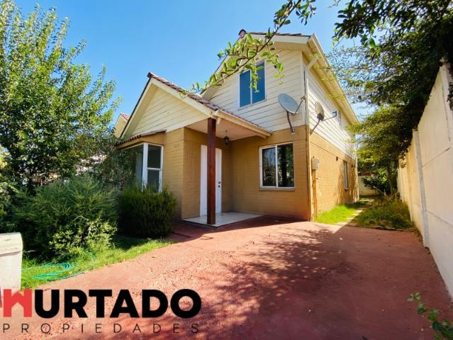 AMPLIA CASA AISLADA 4D 3B, PASAJE CERRADO, LARAPINTA, LAMPA