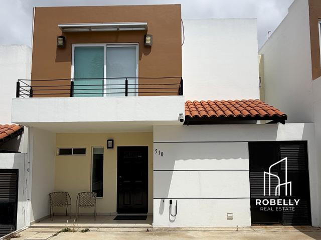 AMPLIA CASA AMUEBLADA | $22,000 mxn | PUERTA DEL MAR