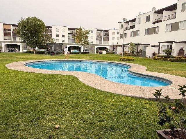 Amplia casa amueblada en condominio en valle de Juriquilla