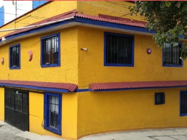 AMPLIA CASA CON 8 DEPARTAMENTOS EN SAN ANDRES TOTOLTEPEC TLALPAN