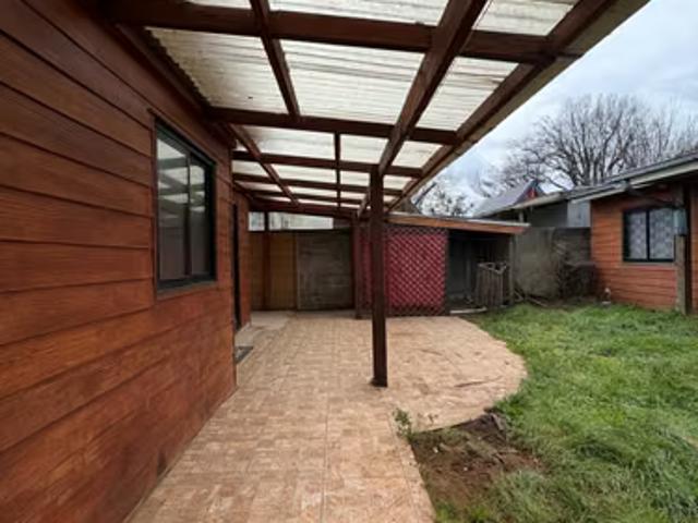 Moderna Vivienda con CabañExcelente Conectividad 1823 | dormitorios por 235000. 00 en Valdivia