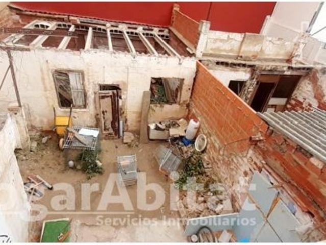 AMPLIA CASA CON DOS TERRAZAS PARA HACER TU HOGAR DE SUEÑOS
