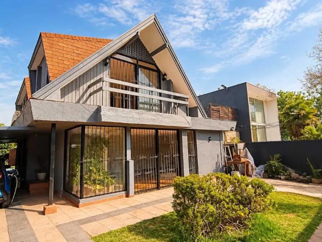 Amplia Casa Con Excelente Conectividad 183609