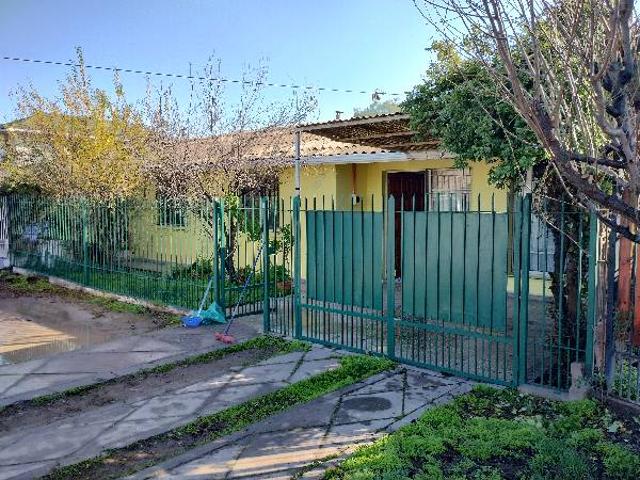 Amplia casa con fácil acceso