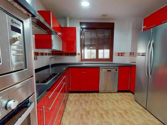 Amplia Casa con sotano en Villafranca, Córdoba Ideal para Entrar a Vivir