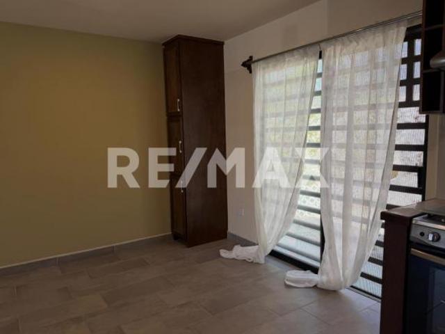 Amplia Casa de 2 Recámaras en Venta en Vizcaíno Residencial, Rosarito 4