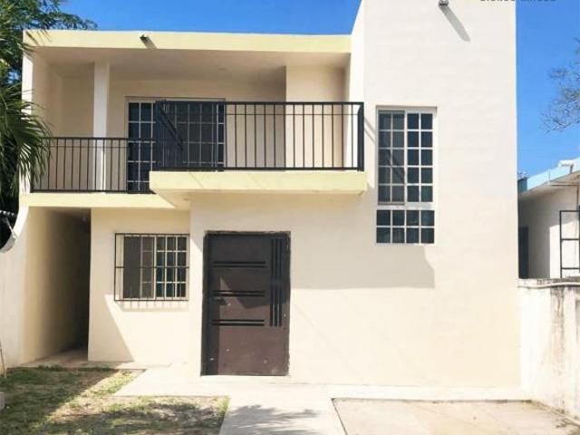Amplia casa en venta zona norte Tampico