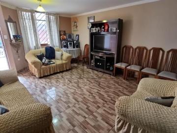 Amplia Casa en Venta a Espaldas UPN Cajamarca