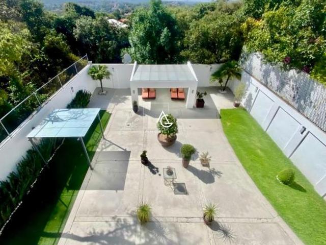 AMPLIA CASA EN VENTA, CONDADO DE SAYAVEDRA