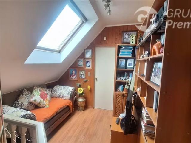 Amplia Casa en venta de 4D, 3B, 1E en Temuco | 4 dormitorios por 195000. 00 en Temuco