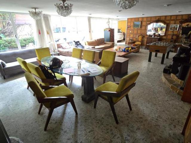 Amplia casa en Venta en Ampliacion Los Alpes