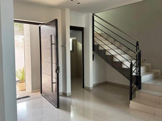 Amplia Casa en VENTA en Misiones II