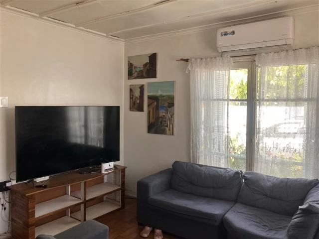 Amplia casa en venta en Recoleta con cabaña independiente | 5 dormitorios por 7900.00 en Recoleta