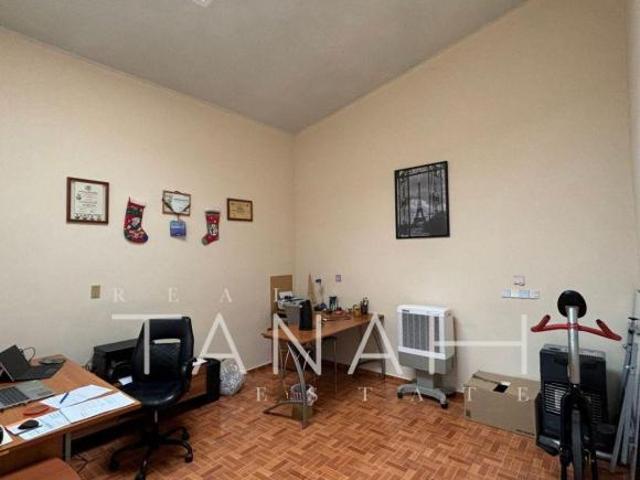 AMPLIA CASA EN VENTA RESIDENCIAL BUGAMBILIAS