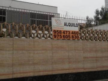 Amplia casa en alquiler para oficinas