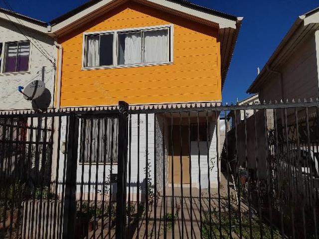 Amplia casa en arriendo