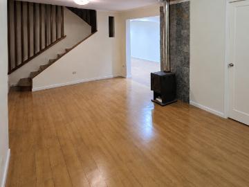 ¡Amplia Casa en Arriendo, con distintos espacios para compartir, ubicada en condominio  Año Corrido