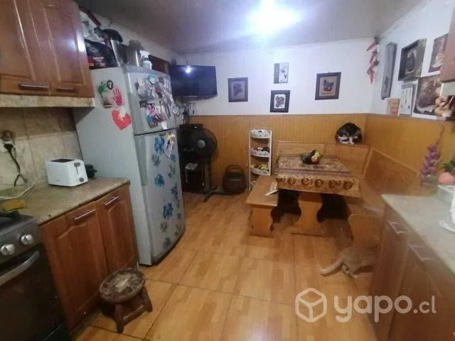 Amplia Casa En Avenida Principal | 3 dormitorios por 140000. 00 en Puente Alto