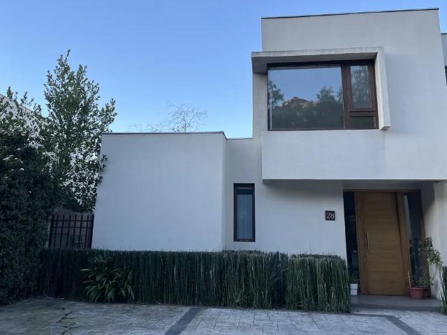 Amplia Casa En Chamisero 5d/5b/sala De Estar