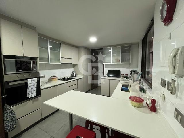 Amplia Casa en condominio Colegio Dunalastair y Lincoln | 5 dormitorios por 12990.00 en Colina