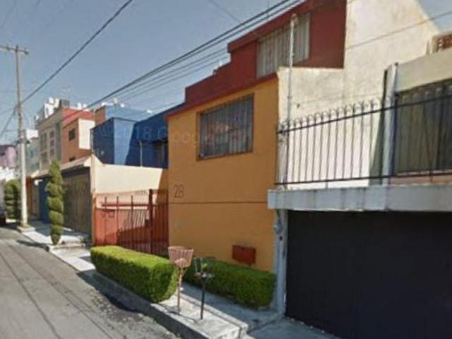 Amplia casa en Colinas del Sur Avaro Obregón