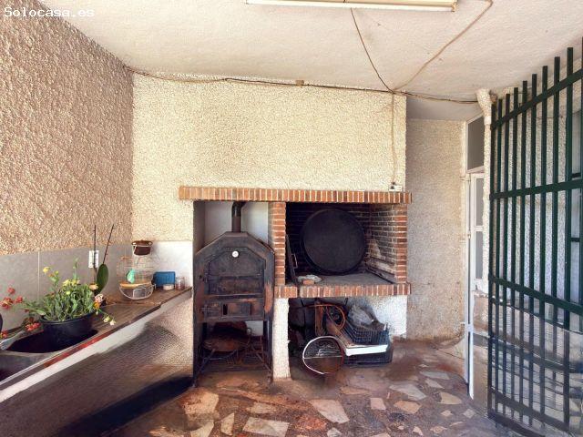 Amplia Casa en Entorno Rural a Solo 2 Minutos de Alhama de Murcia