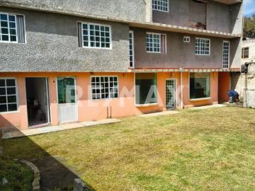 ¡Amplia casa en excelente ubicación al pie de los volcanes! 4