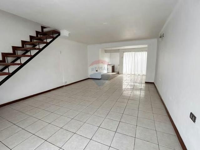 Amplia casa en excelente ubicación | 2 dormitorios por 115000. 00 en Pedro Aguirre Cerda