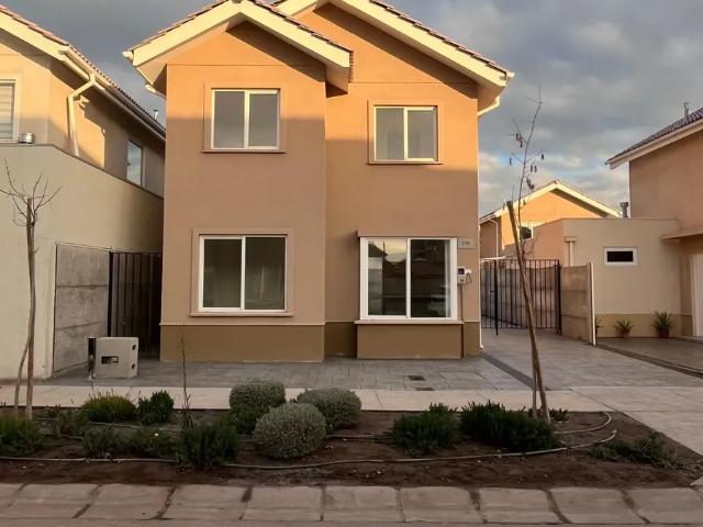 Amplia Casa En Padre Hurtado 181350
