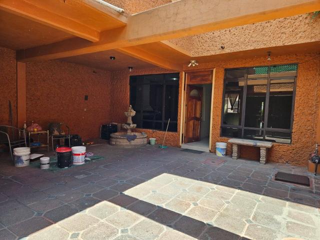 Amplia casa en renta 5 rec, 2.5 baños, 3 gar, a min de Parque Tezontle