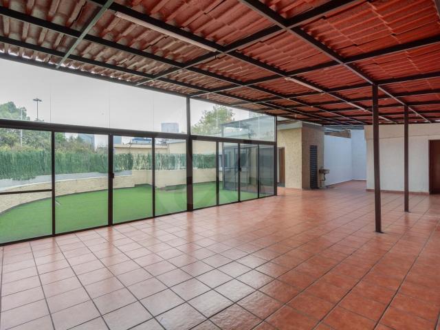 Amplia casa en renta con uso de suelo en Colonia Anzures ? Ideal para oficinas o local comercial