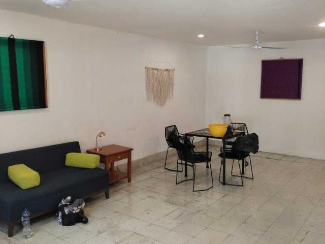 | Amplia casa en renta en zona centro |
