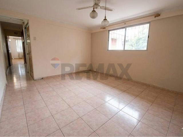 Amplia casa en san miguel con 5d/2b y 217m² +3e | 5 dormitorios por 4750.00 en San Miguel