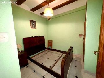 Amplia Casa en Silla con Patio Interior y Espacio Diafano