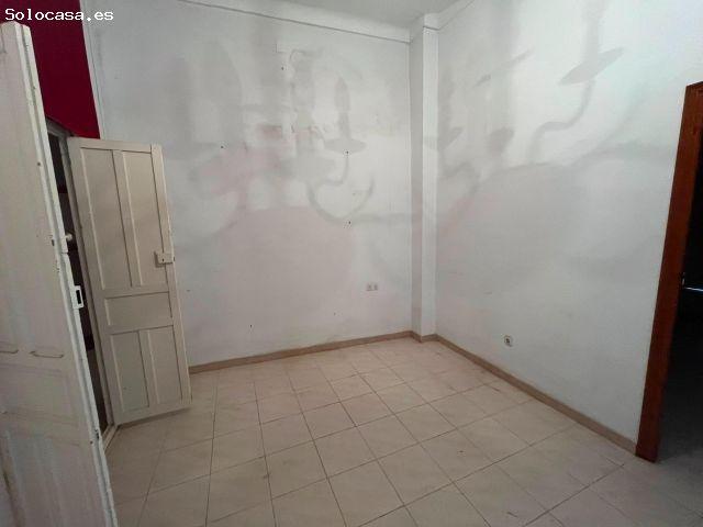 Amplia Casa Familiar a Pocos Pasos del Centro
