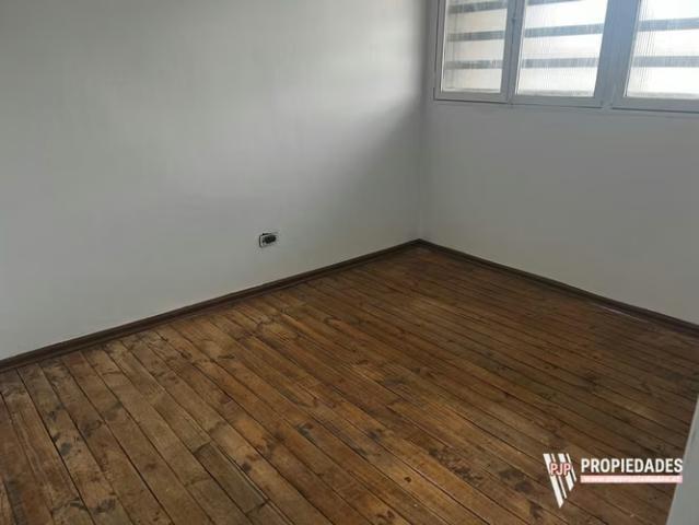 Amplia casa familiar de 4D/2B La Granja | 4 dormitorios por 116900. 00 en La Granja